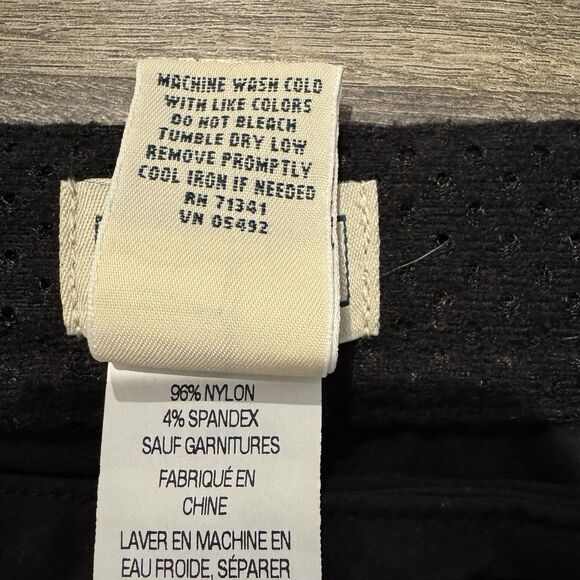 LL Bean Comfort Trails Crop Mid Rise Hiking Pant 268920 Womens 16 Reg Black - Picture 4 of 7